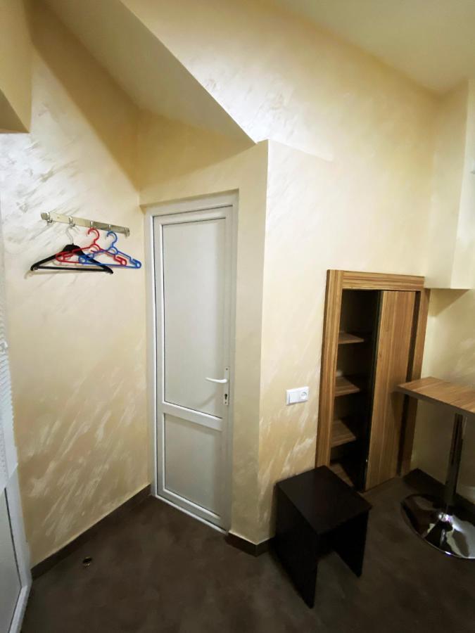 Domino Yerevan Hostel And Hotel Luaran gambar