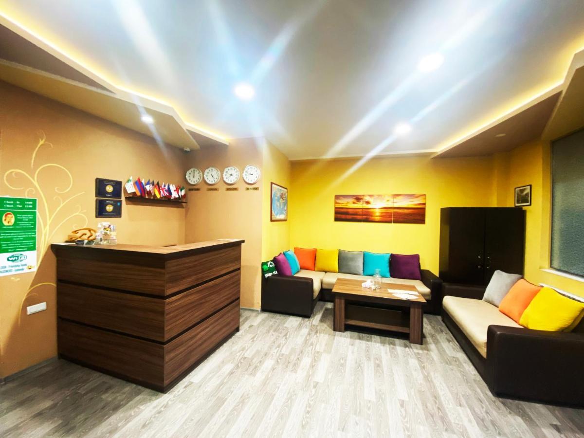 Domino Yerevan Hostel And Hotel Luaran gambar