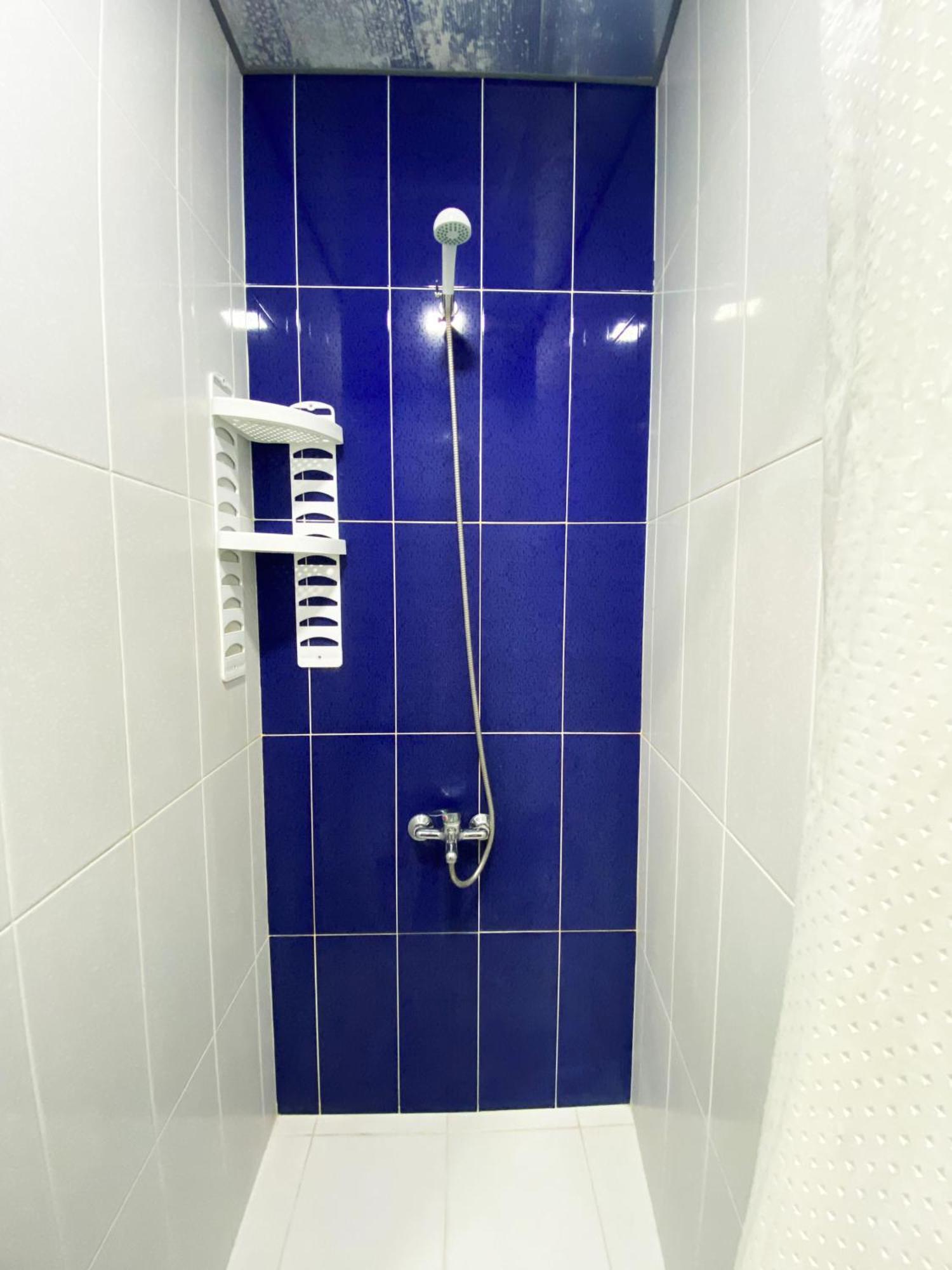 Domino Yerevan Hostel And Hotel Bilik gambar